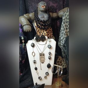 Meet your Posher, Vicky